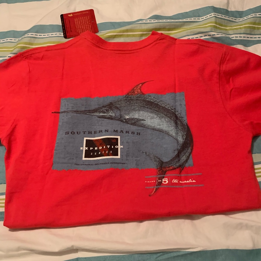 BRAND NEW SOUTHERN MARSH TSHIRT MEDIUM
